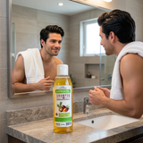 El shampoo en uso: recién lavado frente al espejo
